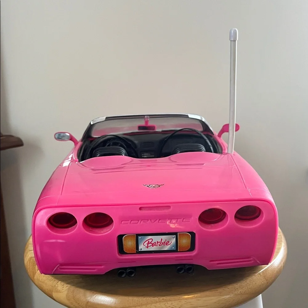 Barbie RC Corvette Car Convertible 2001‎ Pink Mattel NO834 Nostalgia Toy Doll